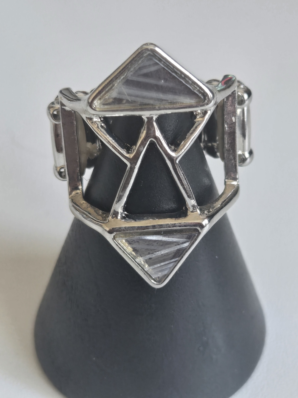 Ring - Picture 5 of 6